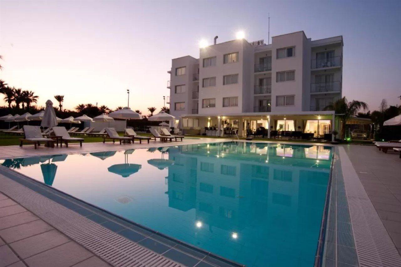Frixos Suites Hotel Apts Voroklini Dış mekan fotoğraf