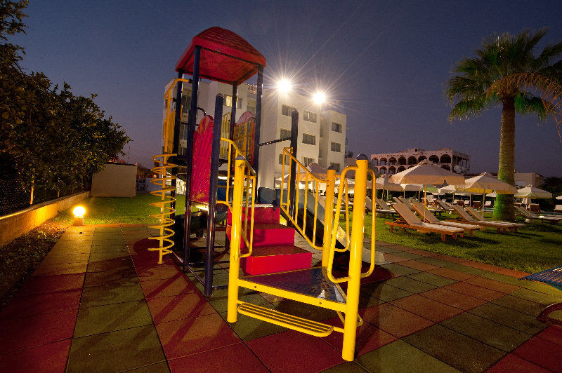Frixos Suites Hotel Apts Voroklini Dış mekan fotoğraf