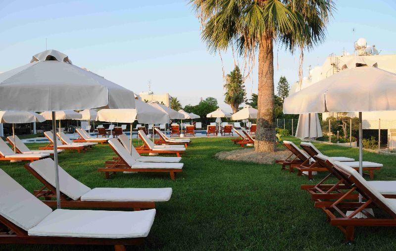 Frixos Suites Hotel Apts Voroklini Dış mekan fotoğraf